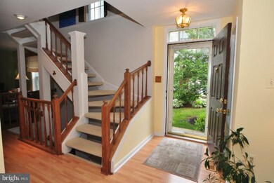 11958 Sentinel Point Ct, Reston, VA 20191 - photo 4