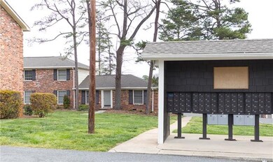 4332 Hathaway St unit F, Charlotte, NC 28211 - photo 3