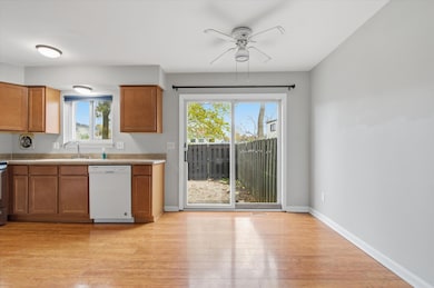 8380 Lakeview Dr unit 55, Ypsilanti, MI 48198 - photo 6