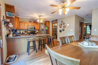 405 N Cherry St, Freeburg, IL 62243 - photo 5