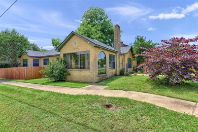 900 W Main St, Denison, TX 75020 - photo 4