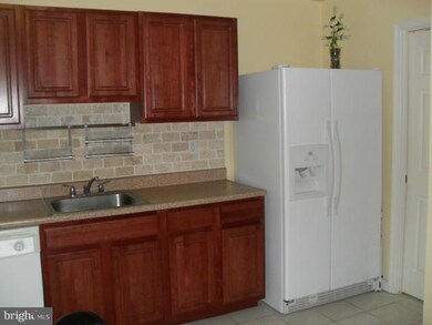 8523 Pioneer Dr unit I, Severn, MD 21144 - photo 5