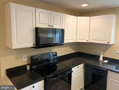 7708 Nalley Ct, Hyattsville, MD 20785 - photo 4