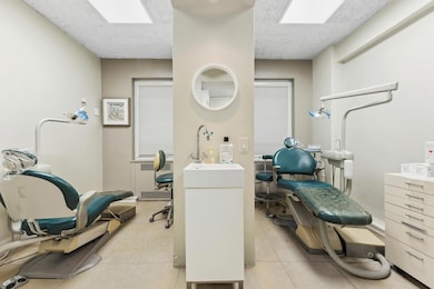 880 5th Ave unit 1J, New York, NY 10021 - photo 3