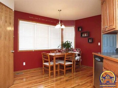 4713 SW Misty Harbor Dr, Topeka, KS 66610 - photo 6