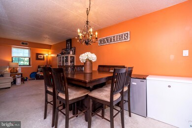 153 Riversedge Dr unit CONDO 153, Norristown, PA 19403 - photo 7