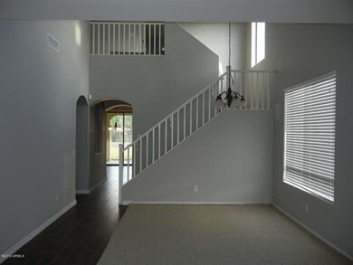 Entry/Living Room
