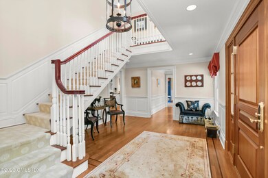 30 Burning Tree Rd, Greenwich, CT 06830 - photo 4