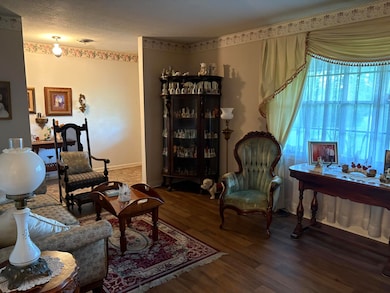 Formal living (2)