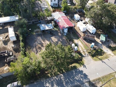 8000-A Willow St, Houston, TX 77088 - photo 3