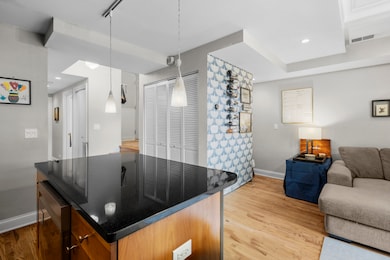 4422 N Ashland Ave unit G, Chicago, IL 60640 - photo 6