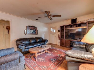 403 W Seale St, Nacogdoches, TX 75964 - photo 7