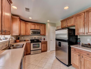 151 Oakesdale Drive web (11 of 39)