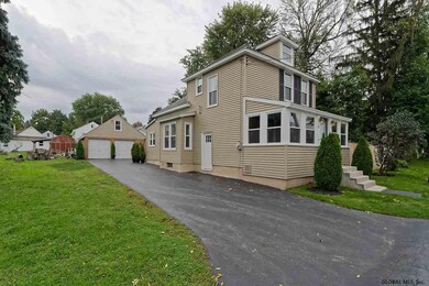 81 Sherwood Ave, Rensselaer, NY 12144 - photo 2