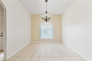 1417 International St, Edinburg, TX 78539 - photo 4