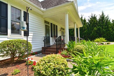 115 Hayden Rd, Weems, VA 22576 - photo 5