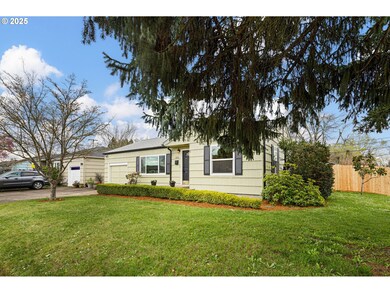 1213 Modoc St, Springfield, OR 97477 - photo 3