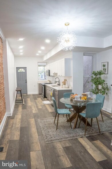 737 Dolphin St, Baltimore, MD 21217 - photo 3