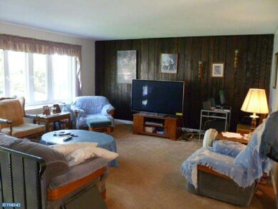 301 Woods Ln, Somerdale, NJ 08083 - photo 4