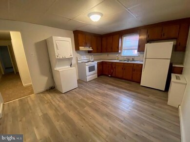 48 S 6th St unit 1, Quakertown, PA 18951 - photo 4