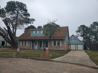 6026 Lawn Ln, Houston, TX 77088 - photo 5