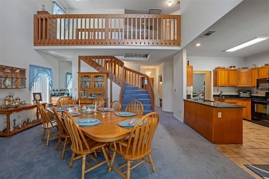 FAMILY ROOM WITH WET BAR FOR ENTERTAINING