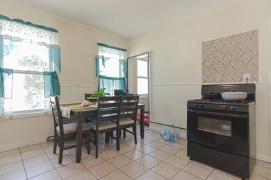 15 Perry Ave, Worcester, MA 01610 - photo 5