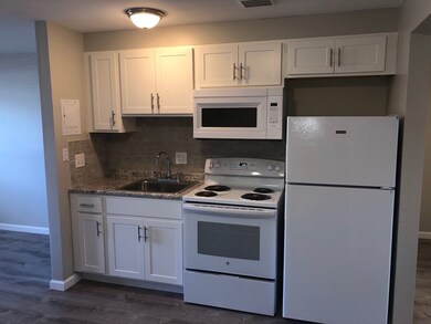 633 Pendleton Ave unit A, Chicopee, MA 01020 - photo 4