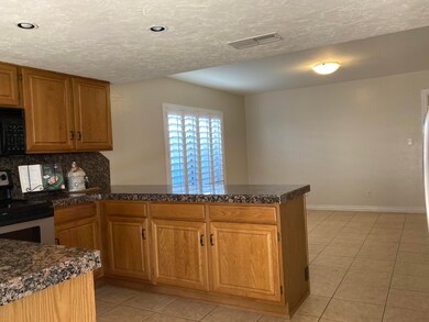 1044 W Portobello Ave, Mesa, AZ 85210 - photo 6