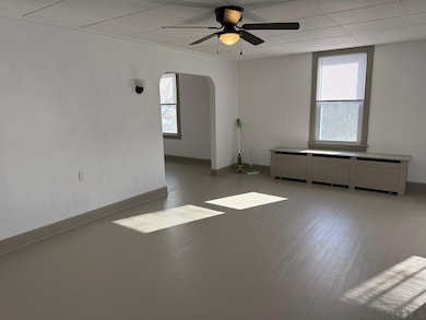 1727 Scalp Ave, Johnstown, PA 15904 - photo 5