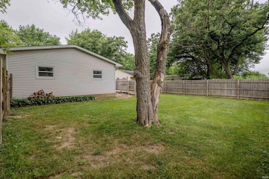 602 N Metts St, Ossian, IN 46777 - photo 7