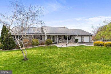 1717 Apple Way, Saint Thomas, PA 17252 - photo 5