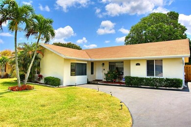 9520 Richmond Cir, Boca Raton, FL 33434 - photo 4