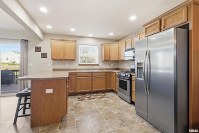 1570 Savannah Cir unit C3, Davenport, IA 52807 - photo 5