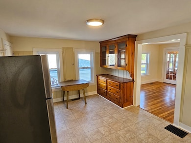 87 Russell St unit 1, Marlborough, MA 01752 - photo 3