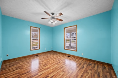 214 E Columbia St, Flora, IN 46929 - photo 5