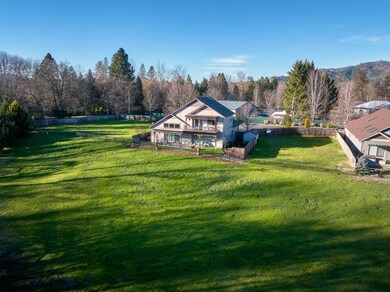 1357 SW Spruce_Grants Pass_06