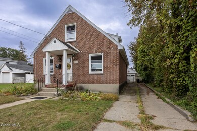 1646 van Cortland St, Schenectady, NY 12303 - photo 2