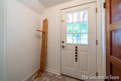 325 w sycamore, wayland, MI 49348-4