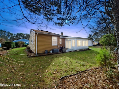 10 Hartford Rd unit 73, Whiting, NJ 08759 - photo 4