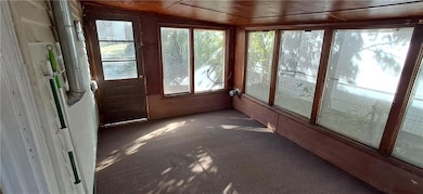 1819 S 24th St, Saint Joseph, MO 64507 - photo 5