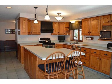 110 Middle St, Attleboro, MA 02703 - photo 7