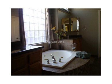 Master Bath/Spa.