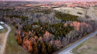 2670 Us Highway 150, Stanford, KY 40484 - photo 4