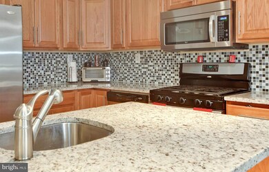 8116 Gavin St, New Carrollton, MD 20784 - photo 7