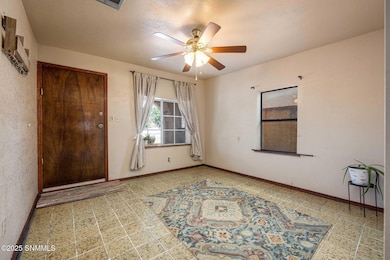 811 McFie Ave, Las Cruces, NM 88005 - photo 7