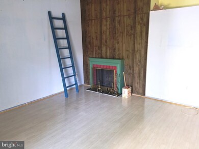 1807 Snow Meadow Ln unit 301, Baltimore, MD 21209 - photo 7