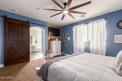 MASTER BDRM BARN DOOR & ACCENT WALL