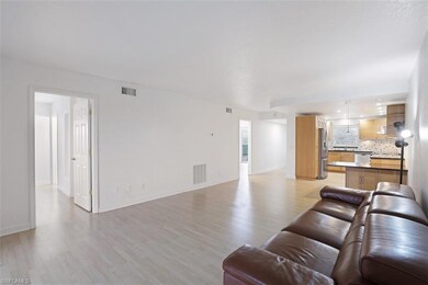 5467 Rattlesnake Hammock Rd unit 208C, Naples, FL 34113 - photo 5