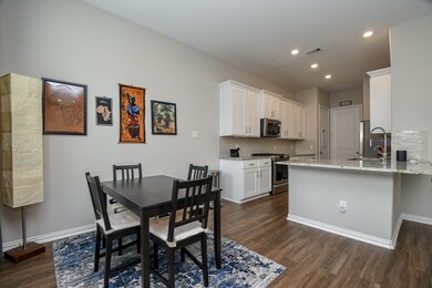 5011 Lehman Oaks Dr, Houston, TX 77018 - photo 7